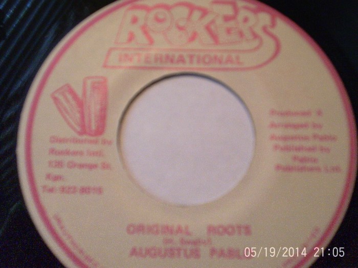 Hud-1 vinyl photos 734