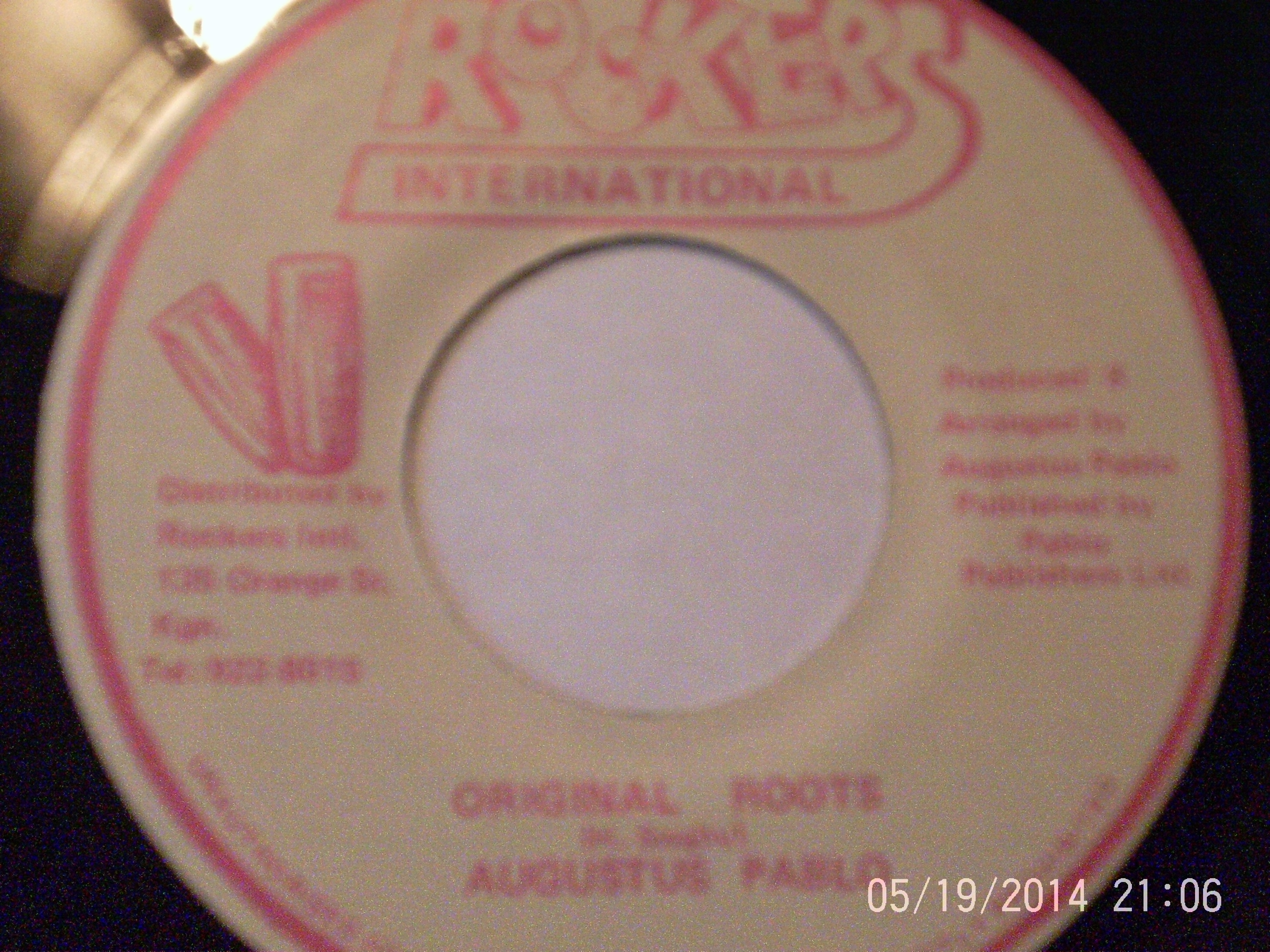 Hud-1 vinyl photos 736