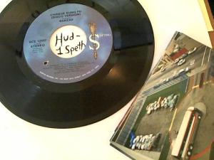 Hud-2 vinyl photos 360