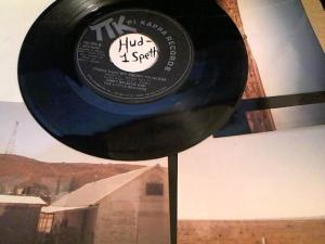 Hud-2 vinyl photos 3653