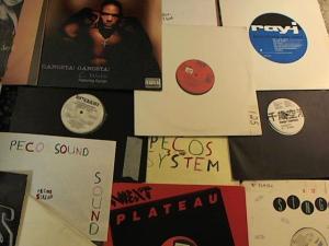 Hud-2 vinyl photos 3960