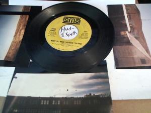 Hud-2 vinyl photos 673