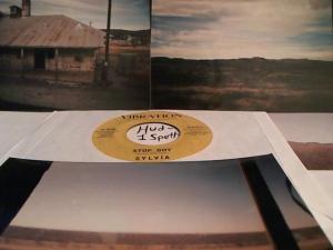 Hud-2 vinyl photos 903