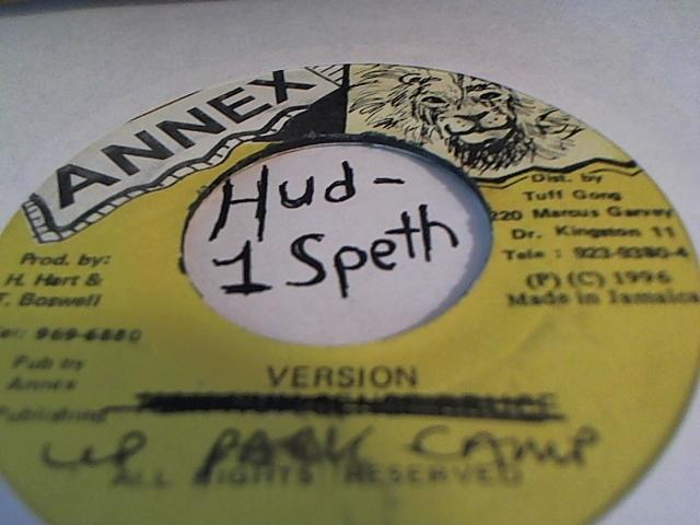 Hud-2 vinyl photos 135