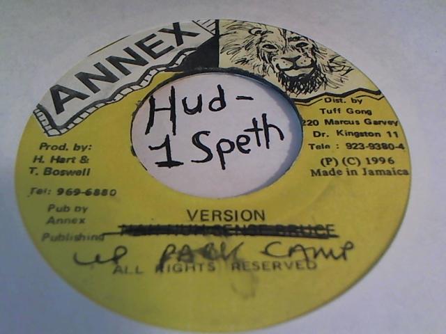 Hud-2 vinyl photos 136