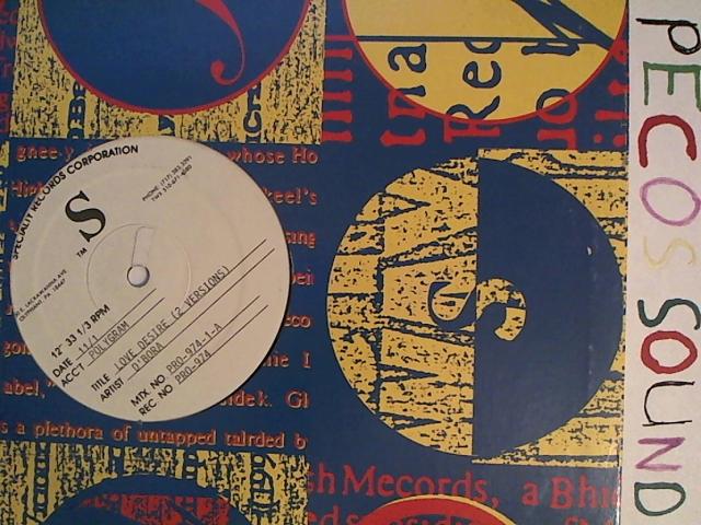 Hud-2 vinyl photos 1643