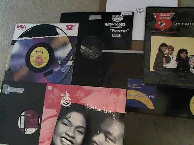 Hud-2 vinyl photos 3108