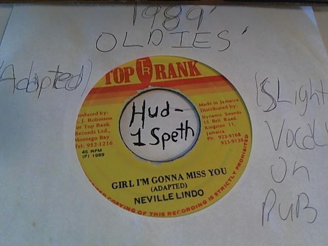 Hud-2 vinyl photos 320