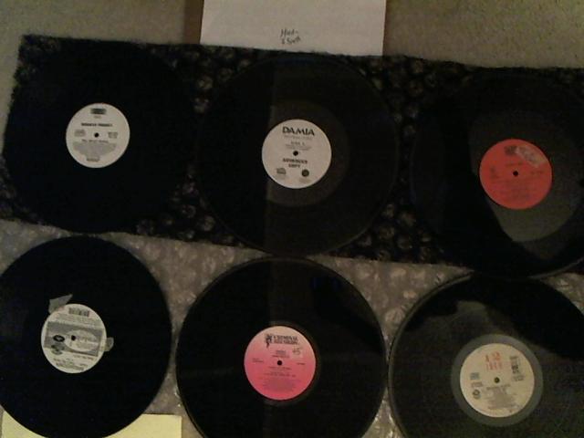 Hud-2 vinyl photos 3395