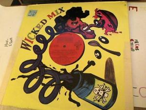 Hud-2 vinyl photos 3924