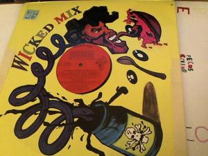 Hud-2 vinyl photos 3929