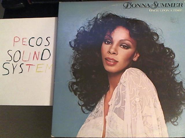 Hud-2 vinyl photos 691