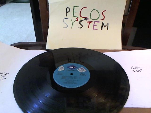 Hud-2 vinyl photos 913