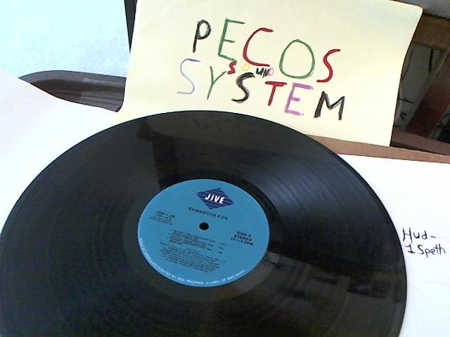 Hud-2 vinyl photos 918