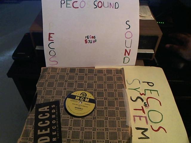 Hud-2 vinyl photos 1609